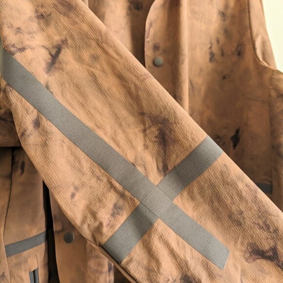 Lululemon Take the Moment Collared Long Sleeeve - Picture 12 of 17